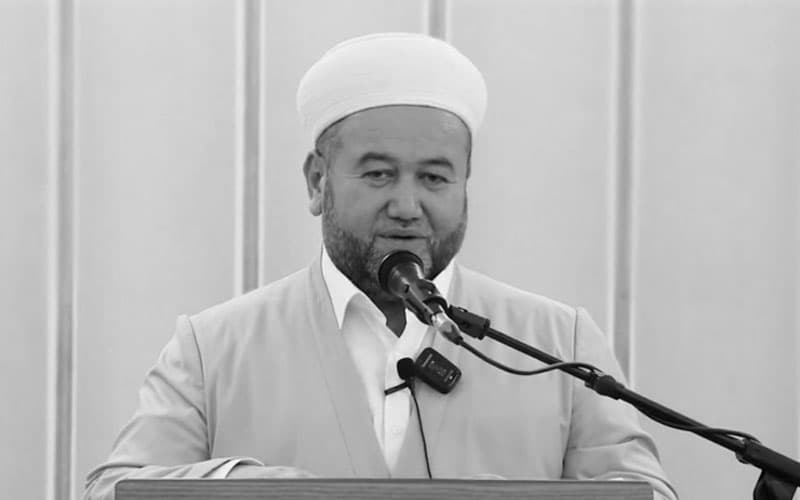 «Заснул в самолёте и не проснулся» — сообщено о скончавшемся в Медине имаме из Узбекистана