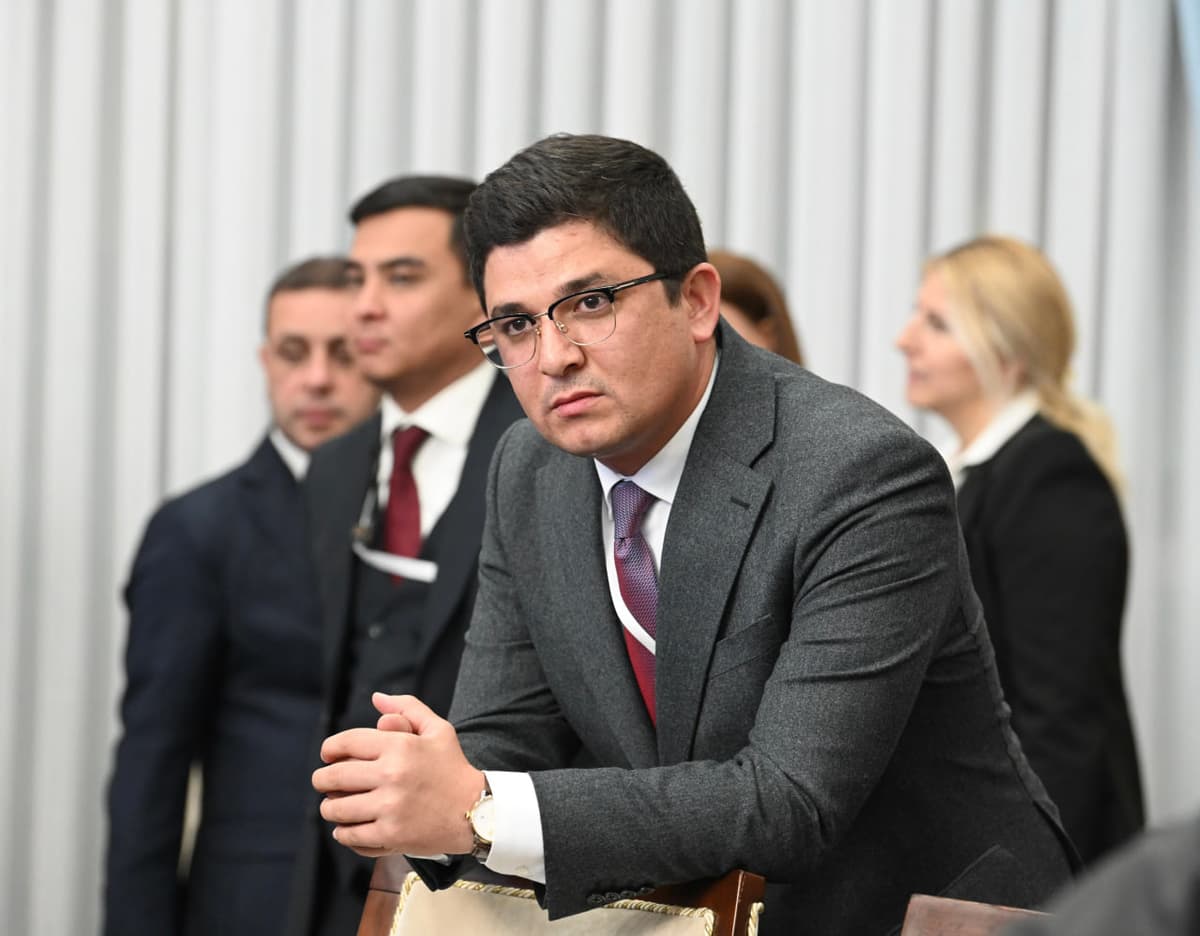 «Не поддавайтесь на провокации»: пресс-секретарь премьера высказался о китайцах в Узбекистане