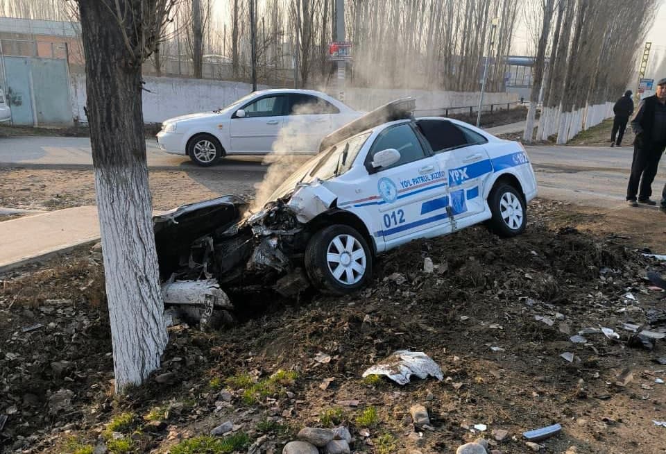 Driver seriously injured in crash with traffic police car, still in coma after two months