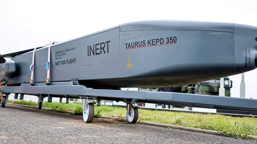 Zelenskiy Mers Ukrainaga TAURUS raketalari yetkazilishiga rozi bo‘lishiga umid qilmoqda 