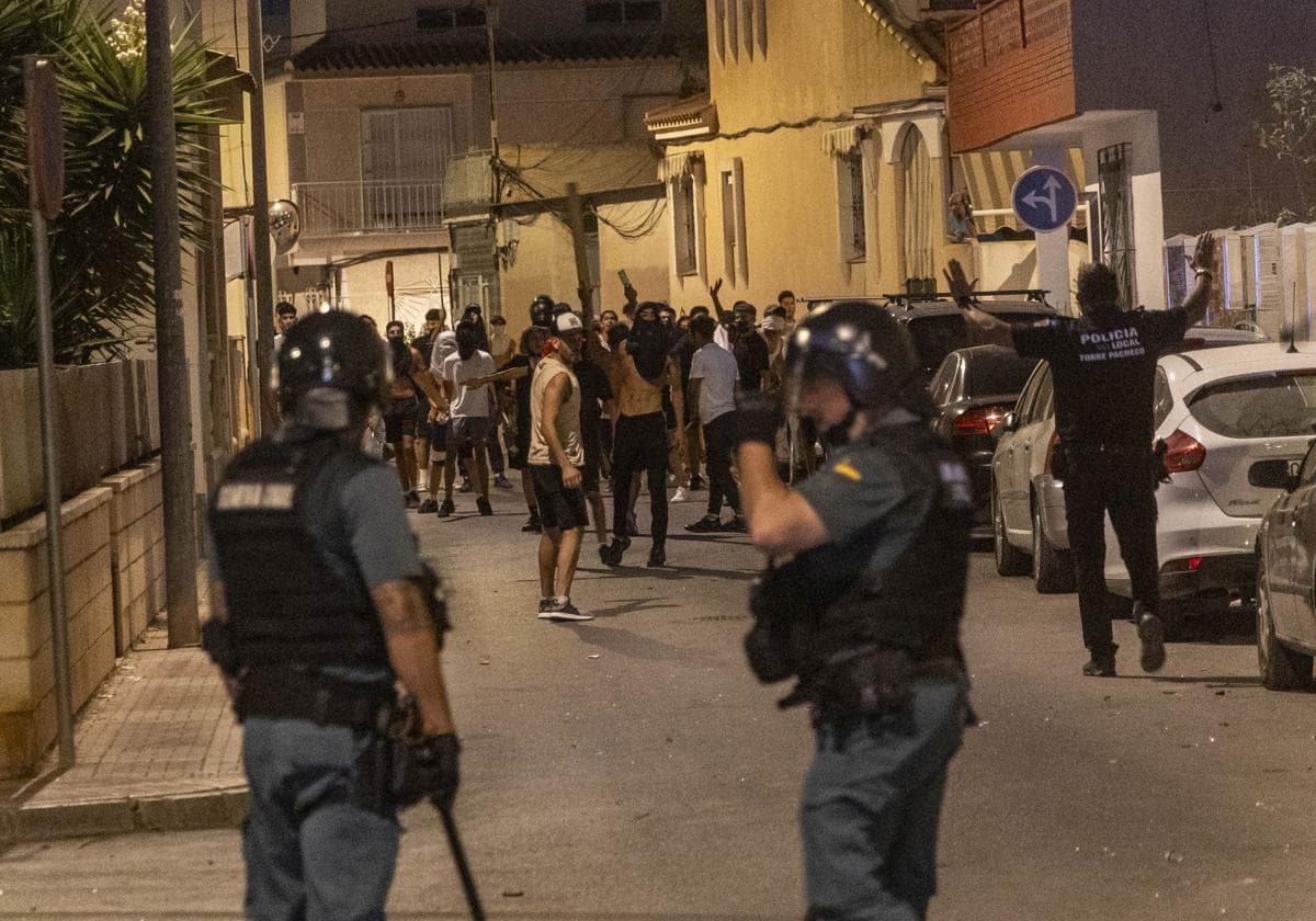 Ispaniyada migrantlar hujumi sabab tartibsizliklar boshlandi