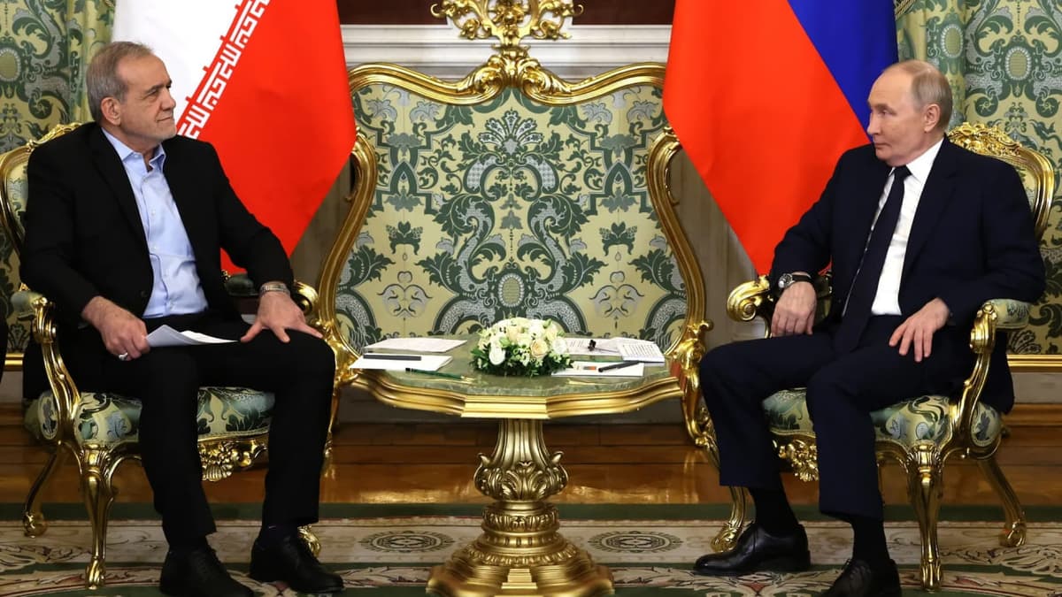 Путин Эронга уранни бойитишни тўлиқ тўхтатишни таклиф қилди – ОАВ