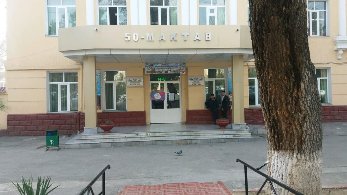 В государственной школе в Ташкенте открыт платный класс — родители возмущены