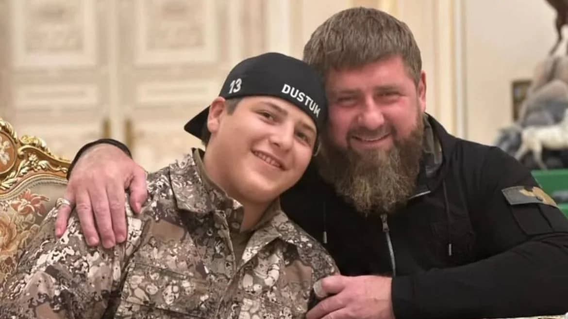СМИ: Сын главы Чечни Адам Кадыров госпитализирован после ДТП