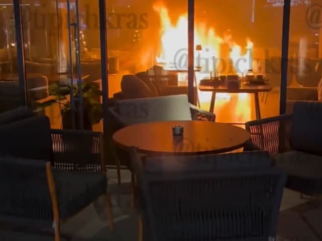 Krasnodarda uchta restoran yoqib yuborildi. Politsiya Ukrainani ayblamoqda