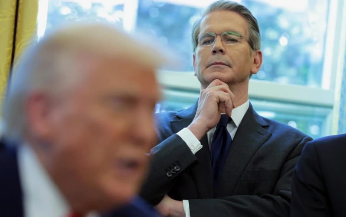 Зеленский Трампдан энг кучли карталар тўпламини олди — АҚШ молия вазири