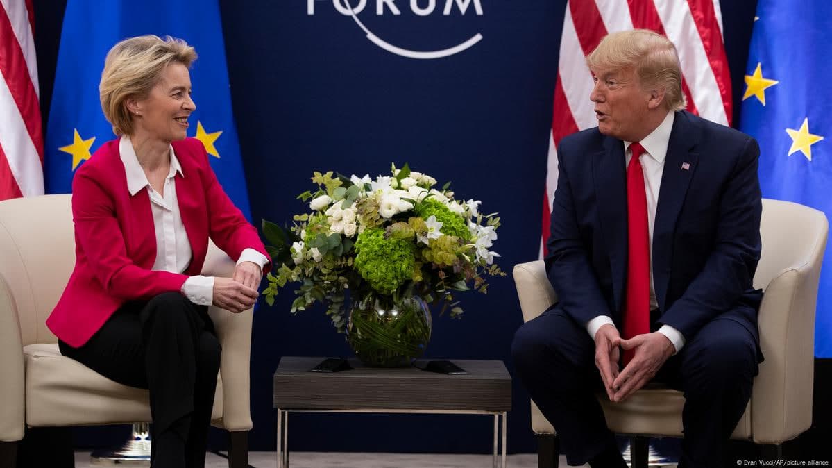 Фон дер Ляйен Трамп билан божлар бўйича музокараларни муҳокама қилди