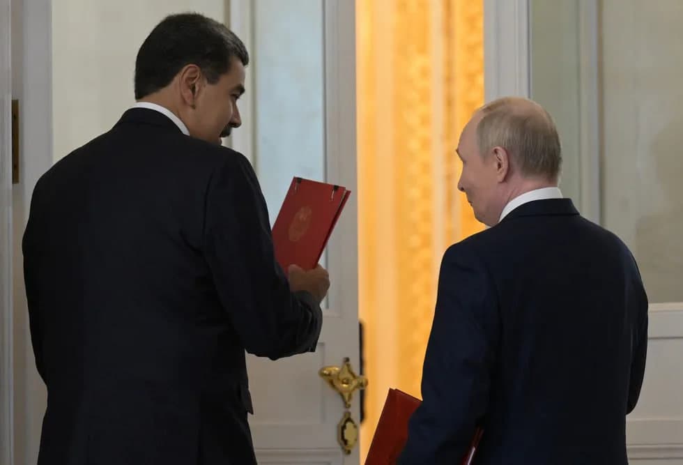 AQSh Venesuelaga qarshi harbiy amaliyot tayyorlamoqda. Rossiya ittifoqchisiga yordam beradimi?