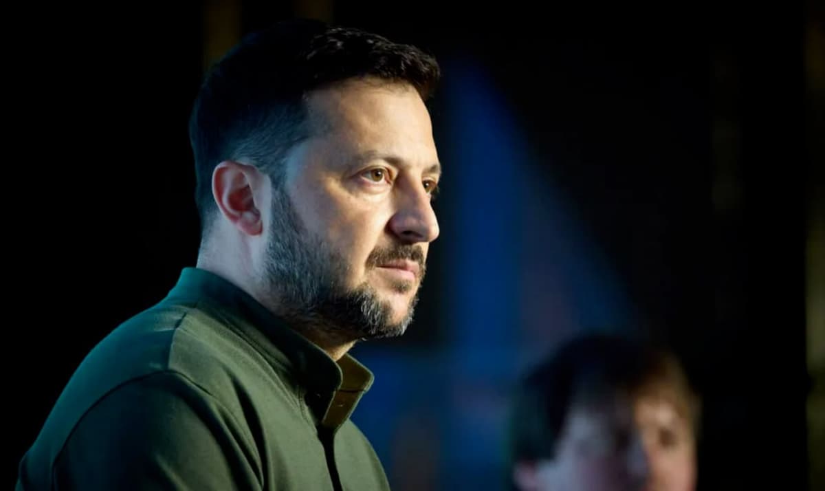 Zelenskiy saylovlarga tayyorgarlikni boshladi - The Economist