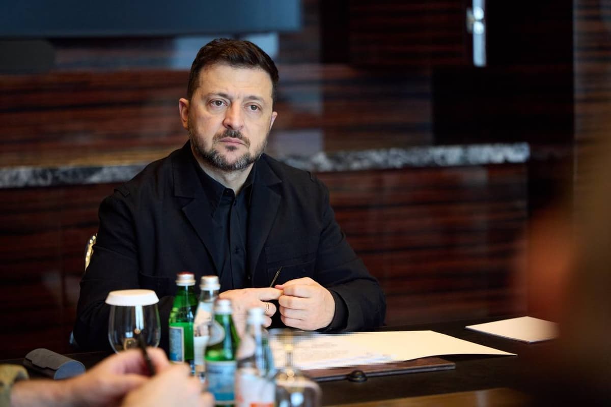 Zelenskiy xorijiy siyosatchilarni Moskvada 9 may bayramini nishonlashdan tiyilishga chaqirdi