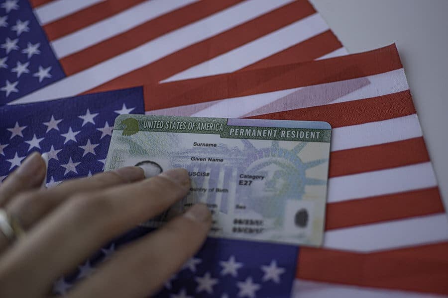 U.S. Embassy warns against false services claiming early Green Card registration