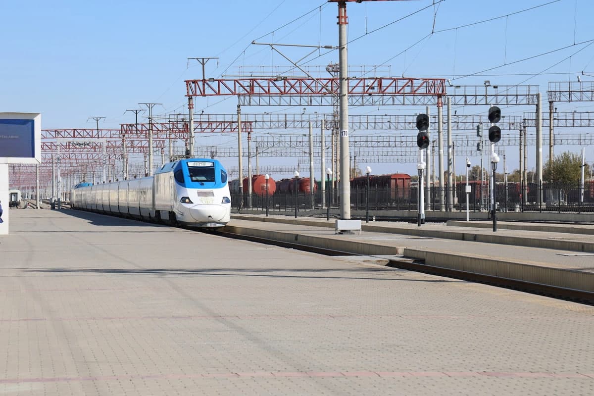 South Korean engineers present three route options for new high-speed line between Tashkent and Samarkand