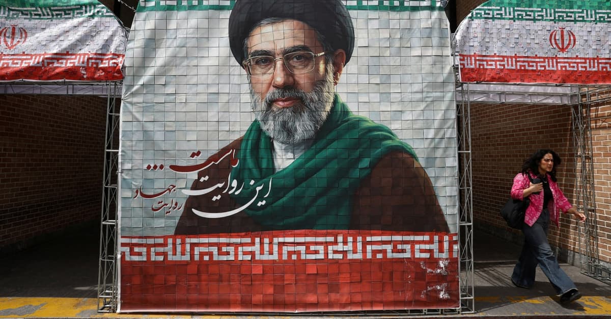 OAV: Eron oliy rahbari boyitilgan uranni mamlakatdan olib chiqib ketishni taqiqladi