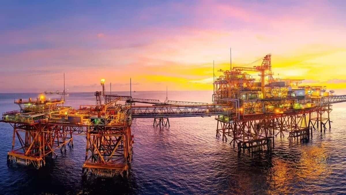 Dengiz o‘rtasidagi shaharlar: dunyodagi eng yirik neft platformalari