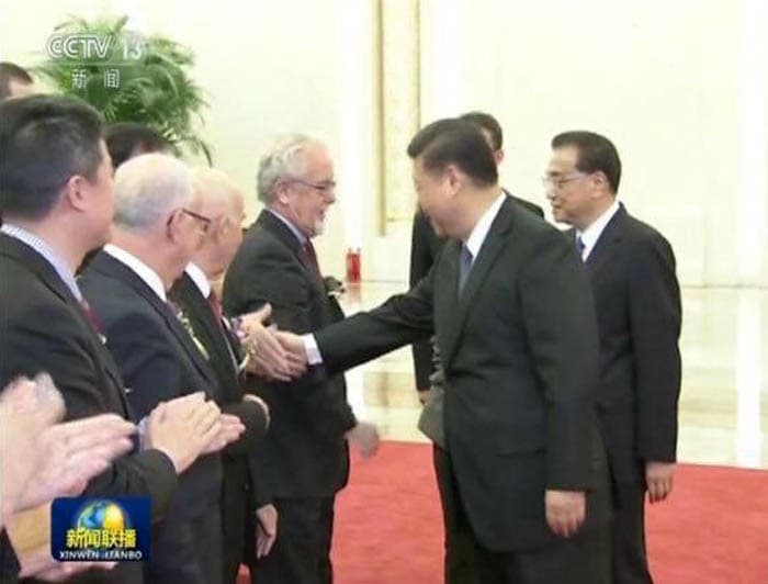 XXR bosh vaziri o‘zbek olimiga «Xitoyning Nobel mukofoti»ni topshirdi