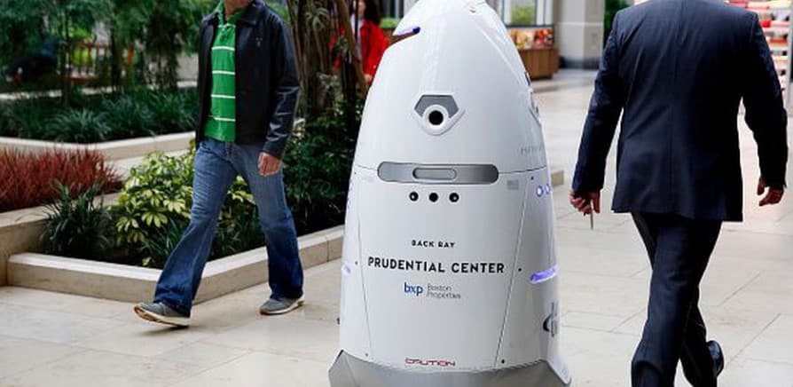 Amerikaliklarni boshpanasizlarga “tinchlik bermayotgan” robotlar g‘azablantirdi