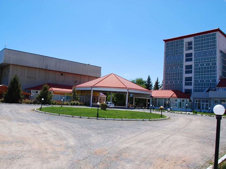 O‘zbekistonga Issiq-ko‘ldagi qaysi pansionatlar qaytib berildi?