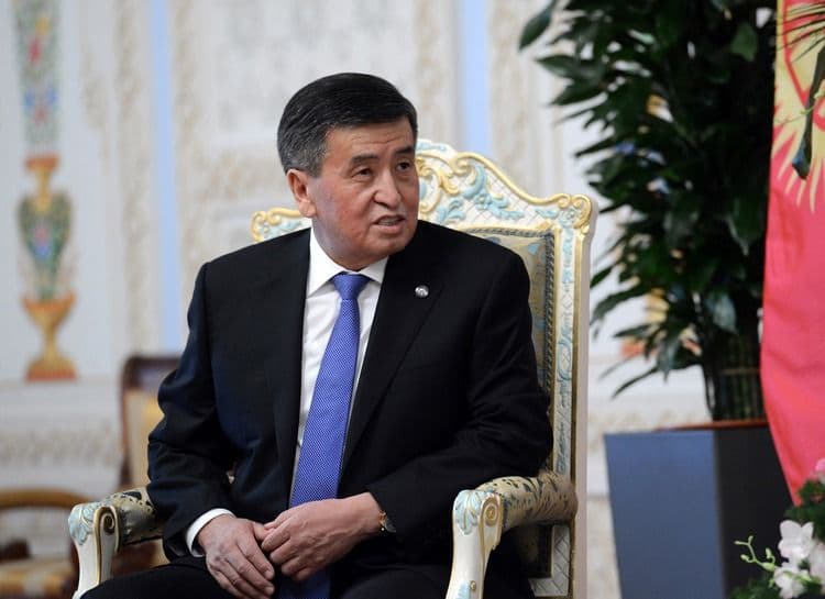 Qirg‘iziston va Tojikiston xalqlari chegaralar delimitatsiyasi yakunlanishini kutishmoqda – Jeenbekov 