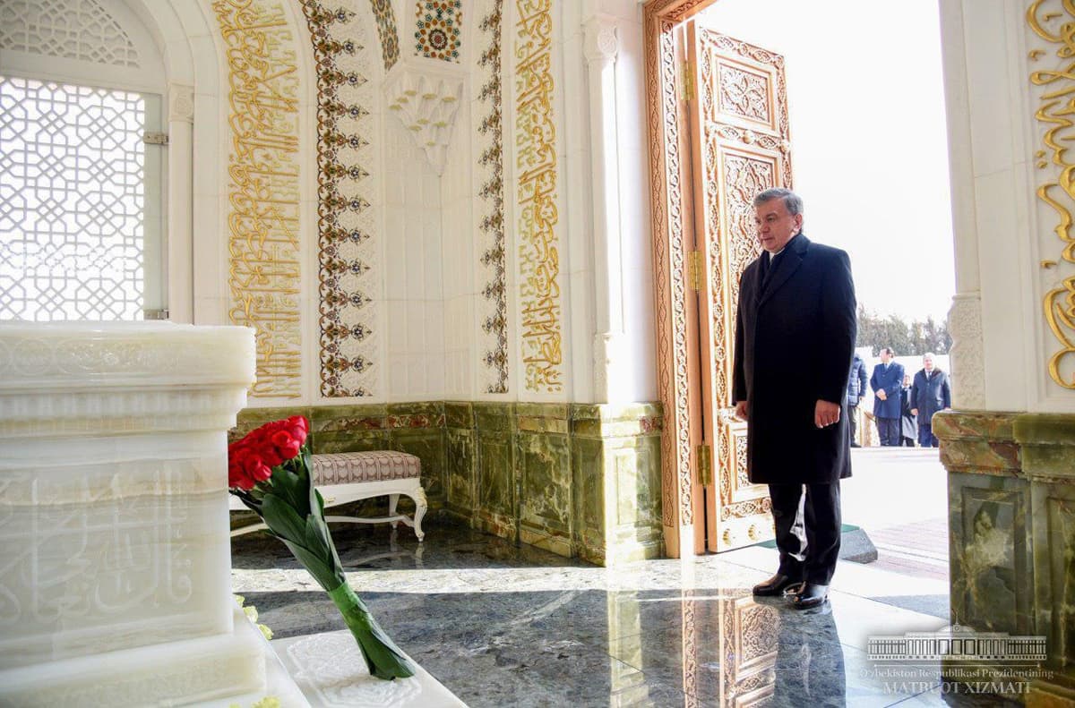 Samarqand shahrida Islom Karimov maqbarasi ochildi