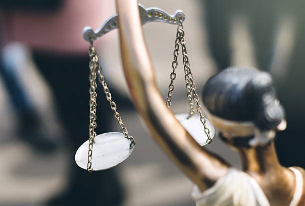 Tadbirkorlik faoliyati bilan bog‘liq jinoyat ishlari viloyat prokurori roziligi bilan qo‘zg‘atiladi