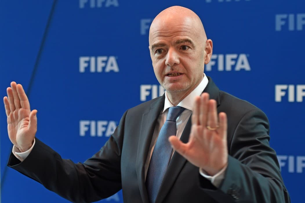 FIFA qishki transferlar oynasini bekor qilmoqchi