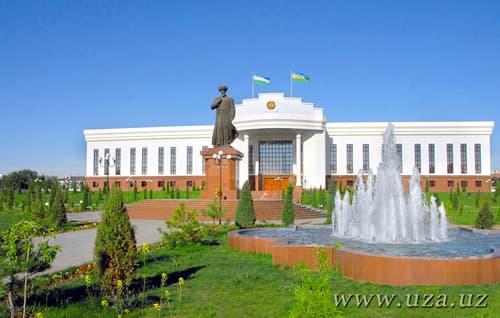 Islom Karimovning rafiqasi va Sharof Rashidovning qizi Nukusga keldi