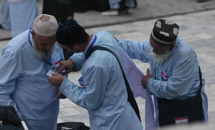Tojikistonda Haj ziyoratiga bormoqchi bo‘lganlarning moliyaviy ahvoli tekshiriladi