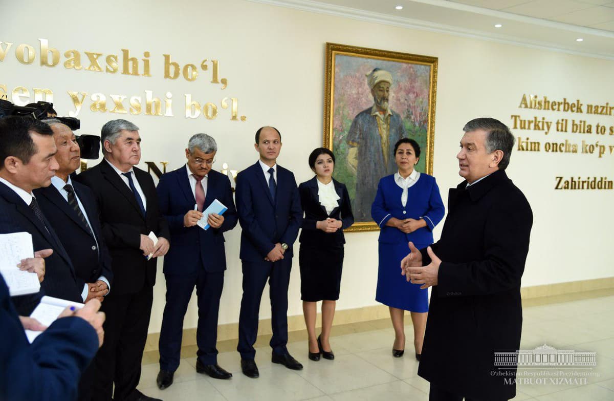 Shavkat Mirziyoyev Toshkentdagi ijtimoiy obektlar bilan tanishmoqda