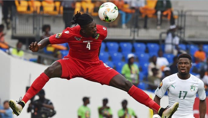 Adebayor marhum akasining o‘g‘lini asrab oldi