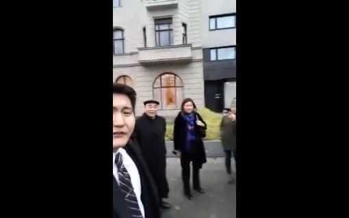 Қирғизистоннинг собиқ президентининг юртдошлари билан учрашуви можаро билан якунланди (видео)  