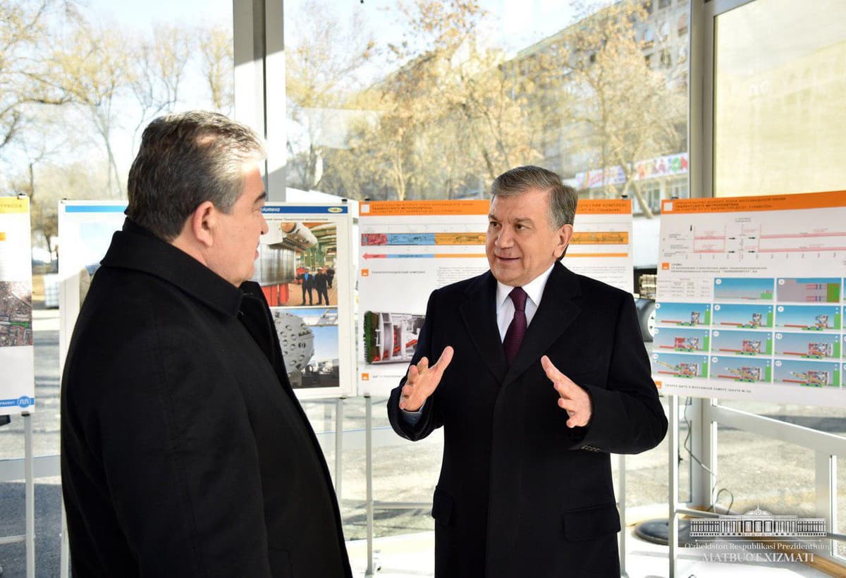 Prezident Yunusobodda metro qurilishi jarayoni bilan tanishdi