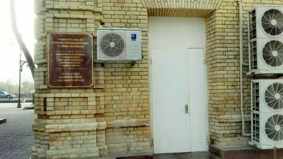 “Yuridik klinika” huquqiy masalalar yuzasidan fuqarolar qabulini amalga oshirmoqda