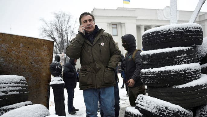 Saakashvili Poroshenko bilan kelishib olishi kerakligini aytdi