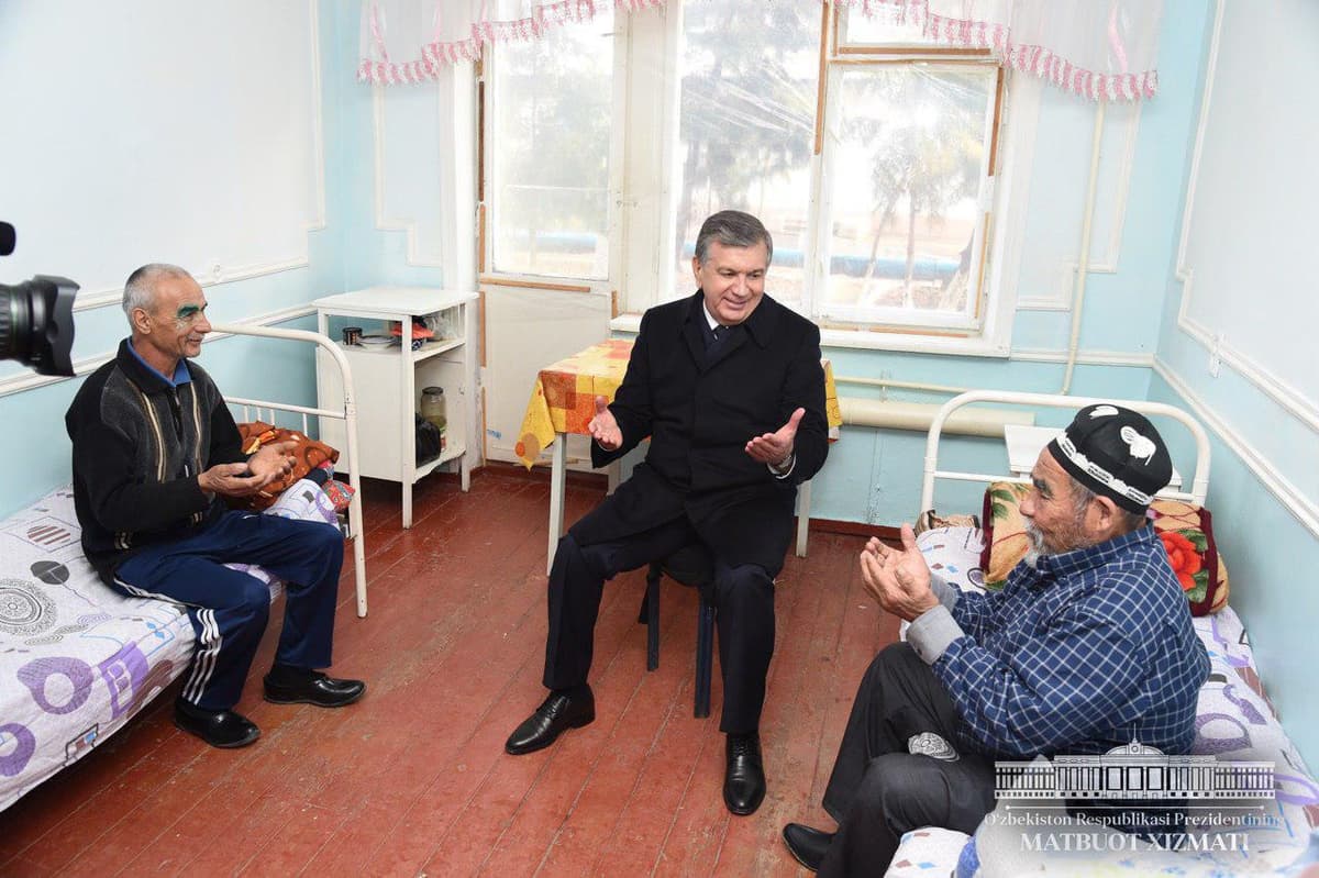 Shavkat Mirziyoyev bemorlar holidan xabar oldi