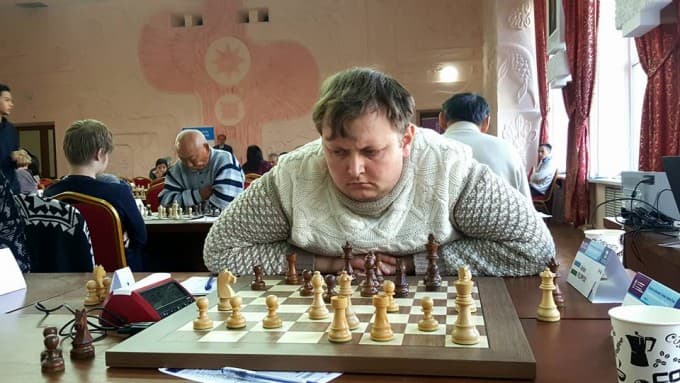 Anton Filippov terma jamoani mojaroli tarzda tark etdi. Shaxmat federatsiyasi munosabat bildirdi