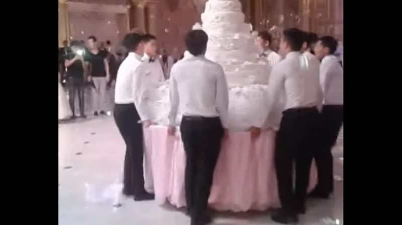 Chimkentdagi to‘yga endi 150 kilogramm og‘irlikka ega tort tayyorlandi