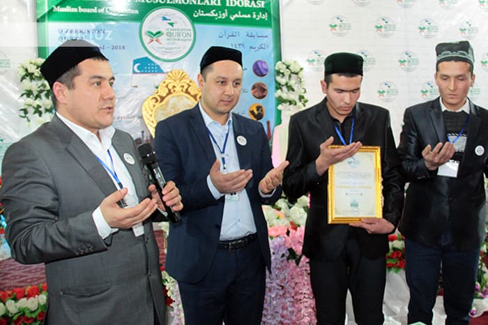 Qur'on musobaqasida ro‘y bergan voqea ko‘pchilikning ko‘ziga yosh keltirdi 