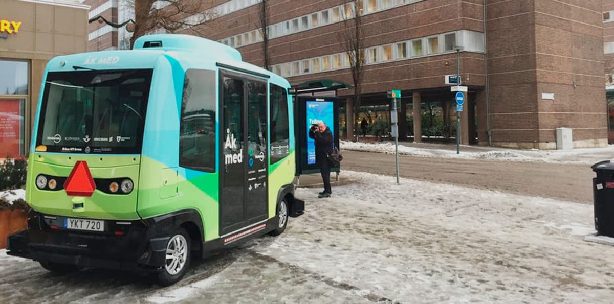 Stohkolmda haydovchisiz elektrobuslarning yo‘l sinovlari boshlandi 