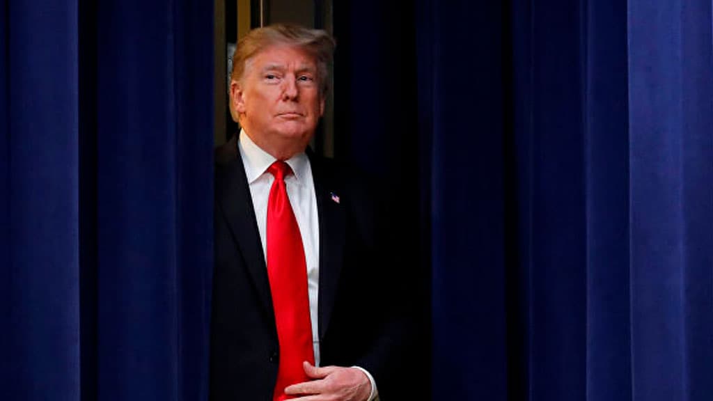 Трамп энг кўп қидирилувчи террорчилардан бири йўқ қилинганини тасдиқлади