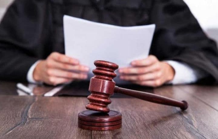 Bog‘cha mudirasi 600 ming so‘m pora olgani uchun 5 yilga qamaldi