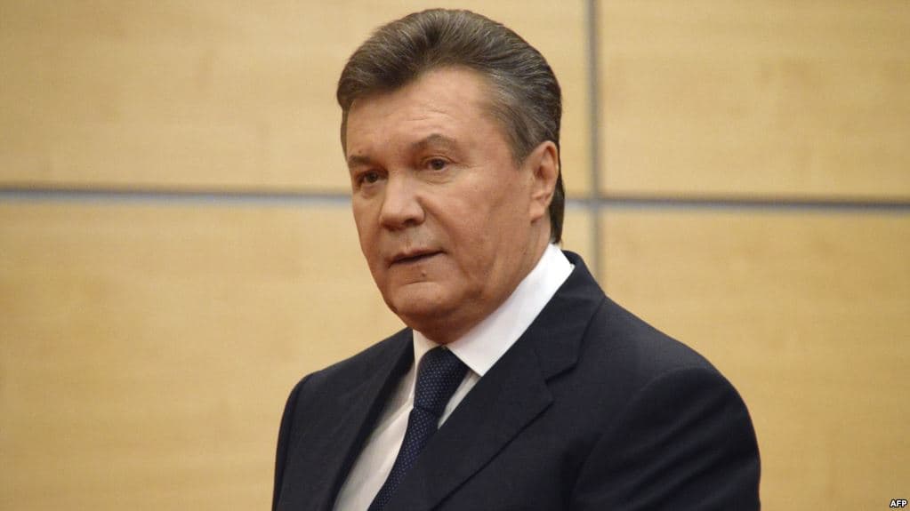 Киев суди Украинанинг собиқ президенти Януковичга сиртдан 13 йиллик қамоқ жазоси тайинлади