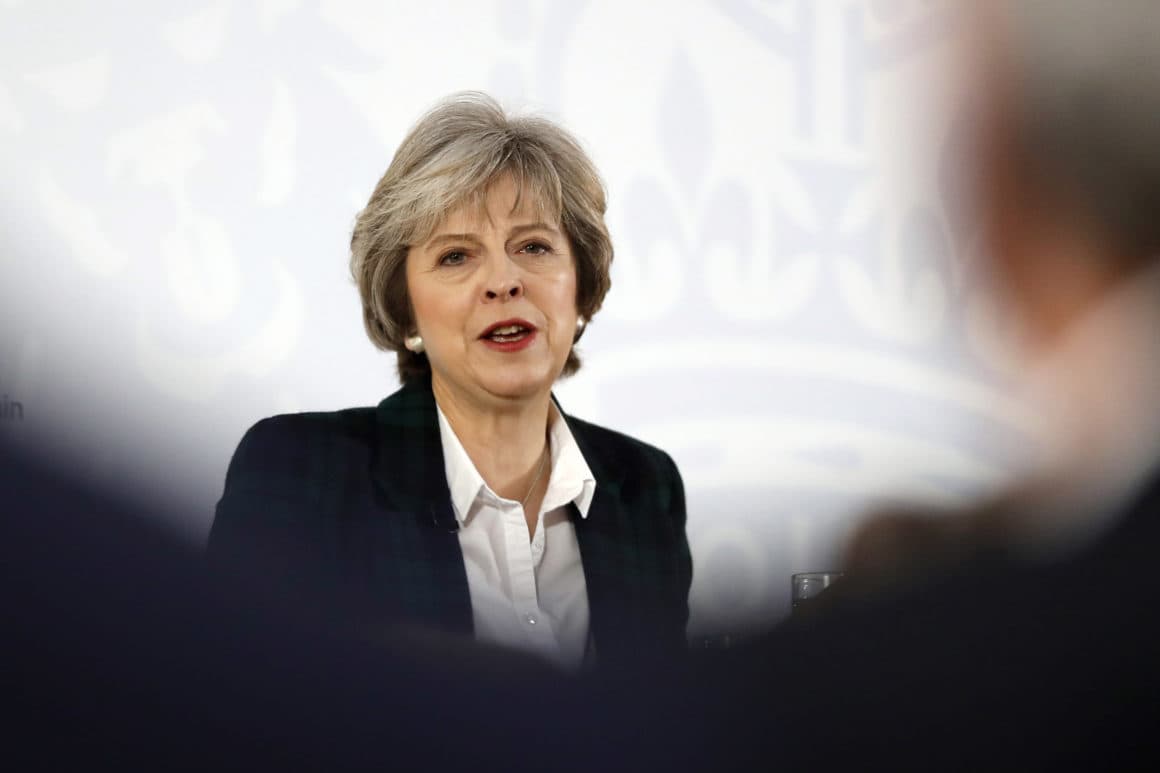 Britaniyada konservatorlar Meyga ishonchsizlik votumi uchun yetarli bo‘lgan murojaat bilan chiqishdi