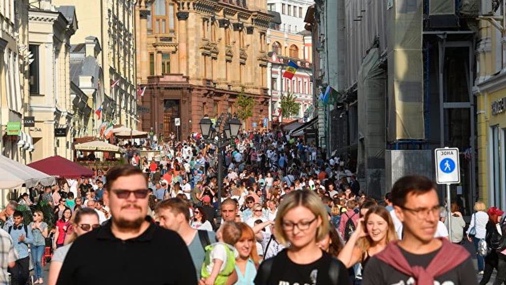 Moskvada sentabr oyi 80 yil davomidagi eng issig‘i bo‘ldi 