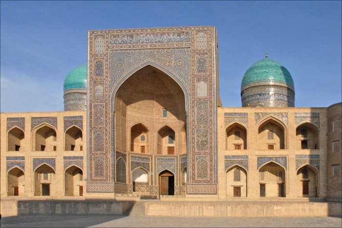 Mir Arab oliy madrasasi yangi binoga ko‘chib o‘tadi