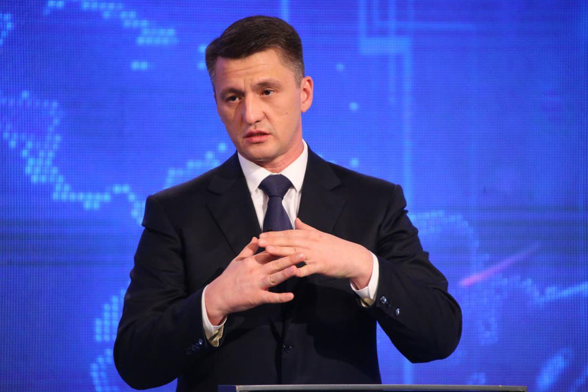 Шавкат Умурзоков обещал снизить цены на машины GM Uzbekistan