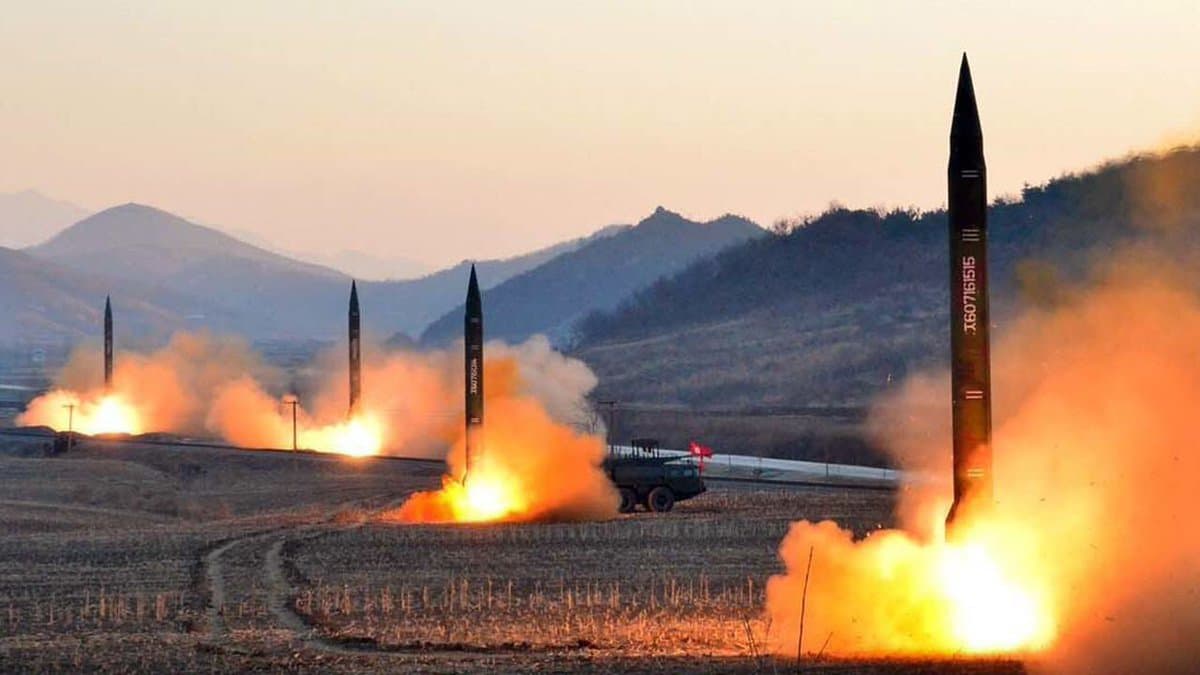 OAV: Shimoliy Koreya ballistik raketalar dasturi ustida ishlashni davom ettirmoqda