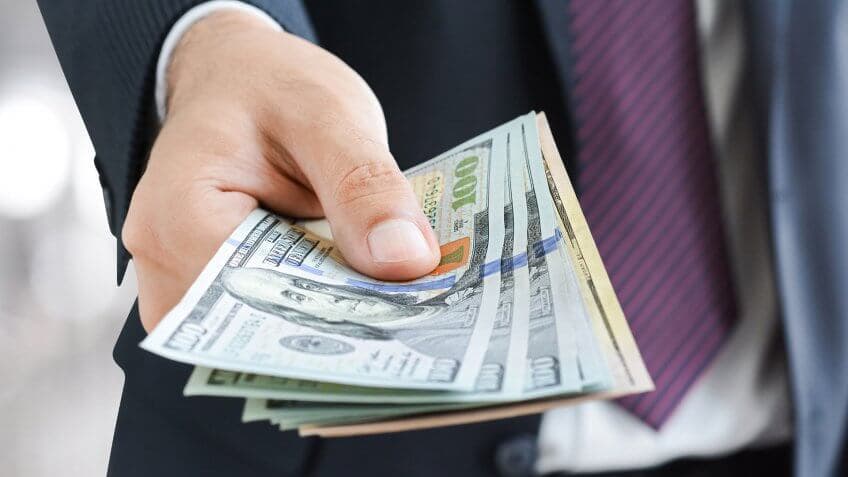 3 yillik viza hamda vaqtincha propiska uchun investorlar 650 dollar to‘laydilar