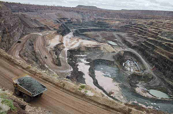 O‘zbekistondagi yer ostki mineral resurslarning umumiy qiymati 5,7 trillion dollarga teng - Qo‘mita