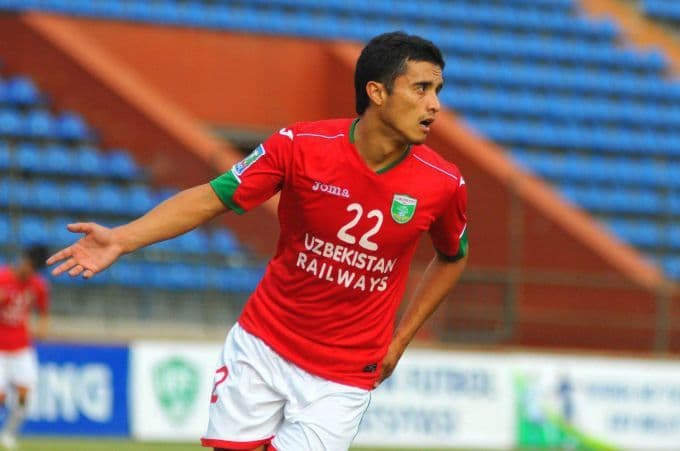 «Lokomotiv» futbolchisi OChL ramziy terma jamoasiga kiritildi