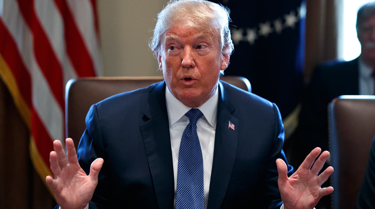 Трампни мафиячи билан тенглаштиришди